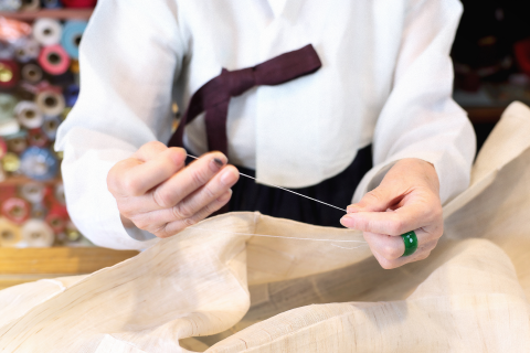 스크롤되는 이미지 3